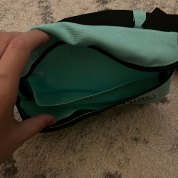 Victoria Secret Pink Fanny Pack - Picture 4 of 5